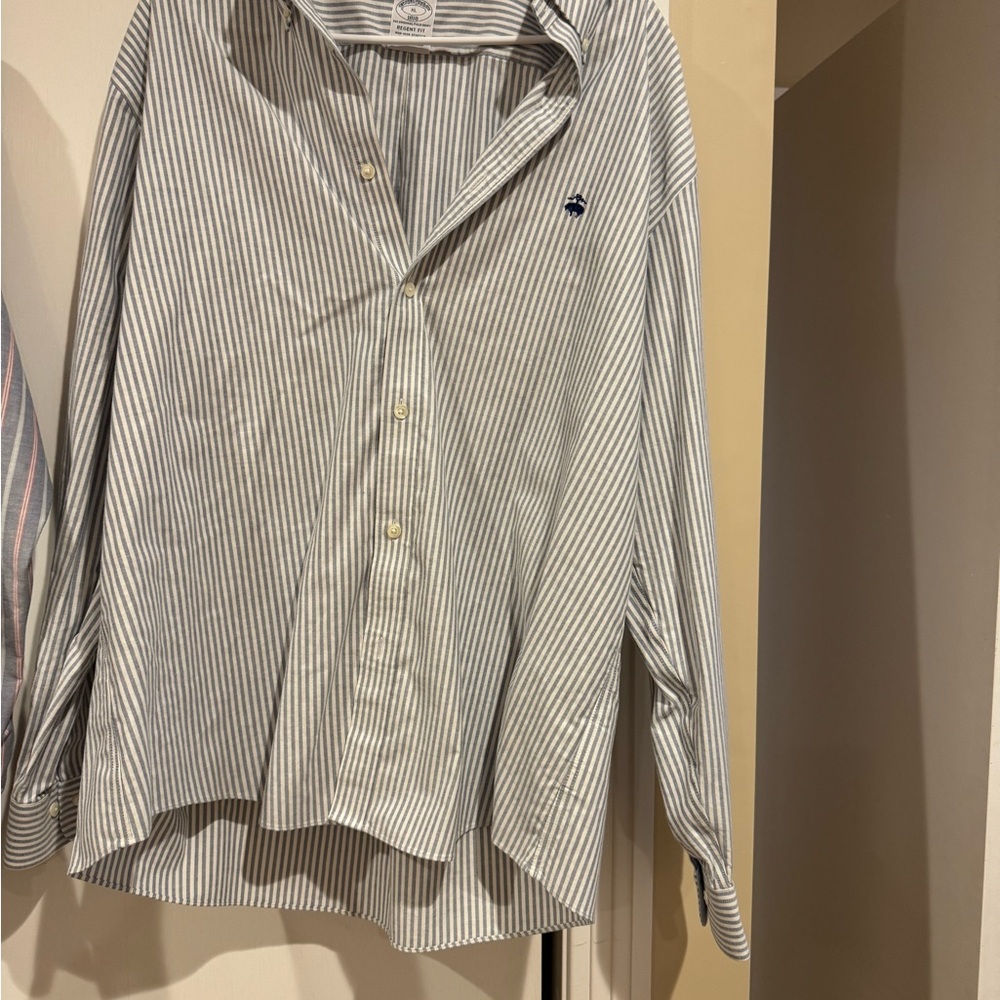 Brooks Brothers Men's Regent Striped Button-Down Shirt